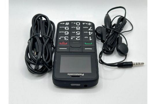 Panasonic KX-TU110 Essentials Mobile Phone for Elderly, Priority Call, Big Button Phone, Bluetooth,