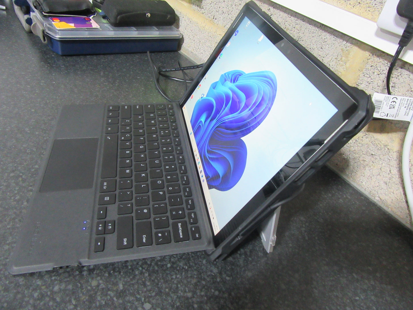 MicroSoft Surface Pro 7 i5-1035G4 5GHz 8GB 128GB SSD 12" Touch Screen Grade A