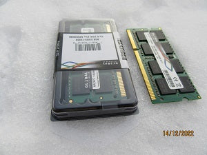 GS-UK Upgrade Memory - DDR3 - DDR3L - PC3L - PC3 - 1600S - 12800Mhz SODIMM Non-ECC Unbuffered 1.35V/1.5V 2Rx8 Dual Rank 204 Pin CL11 Notebook and Mac Computer Memory