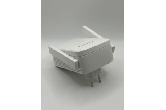 Mercusys ME30 - AC1200 Wi-Fi Range ExtenderEuropean Plaug